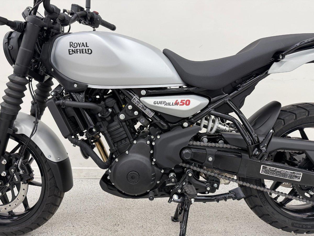 2026 ROYAL ENFIELD GUERILLA 450 ROAD