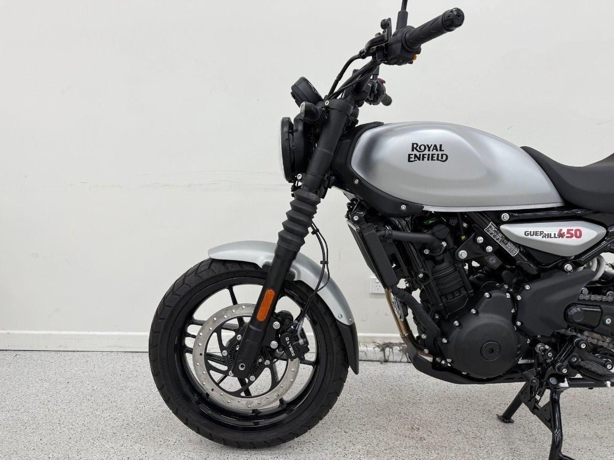 2026 ROYAL ENFIELD GUERILLA 450 ROAD