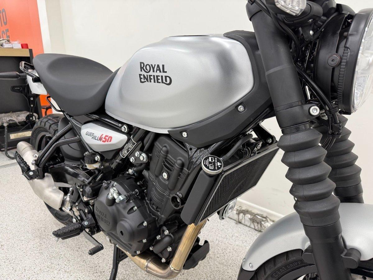 2026 ROYAL ENFIELD GUERILLA 450 ROAD