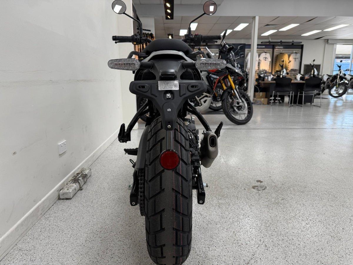 2026 ROYAL ENFIELD GUERILLA 450 ROAD