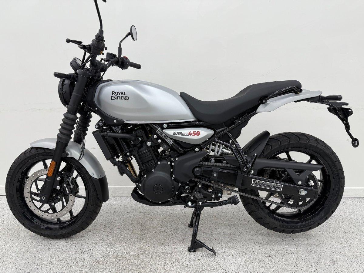 2026 ROYAL ENFIELD GUERILLA 450 ROAD