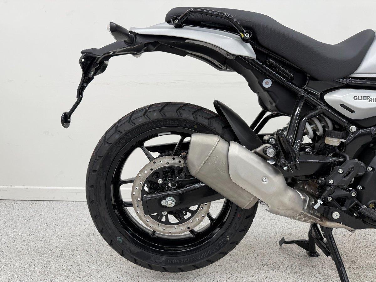 2026 ROYAL ENFIELD GUERILLA 450 ROAD