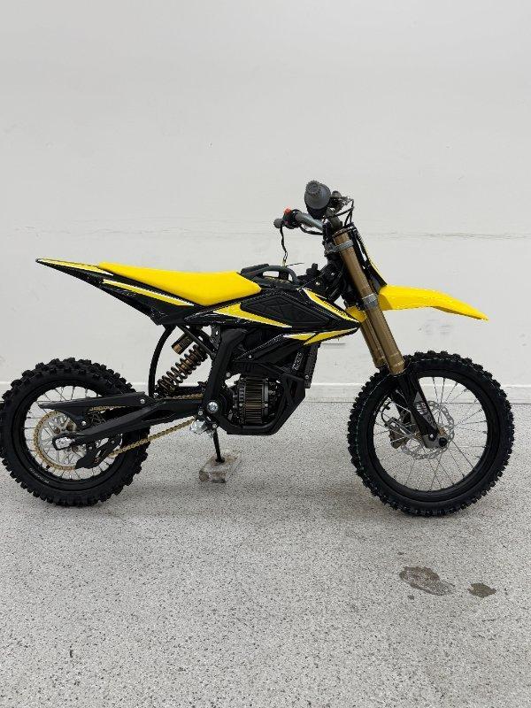 2025 SUR-RON HYPER BEE 14/12 TRAIL