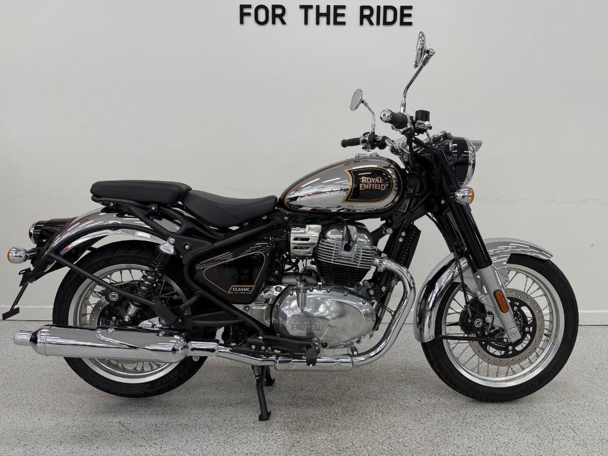 2025 ROYAL ENFIELD CLASSIC 650 ROAD