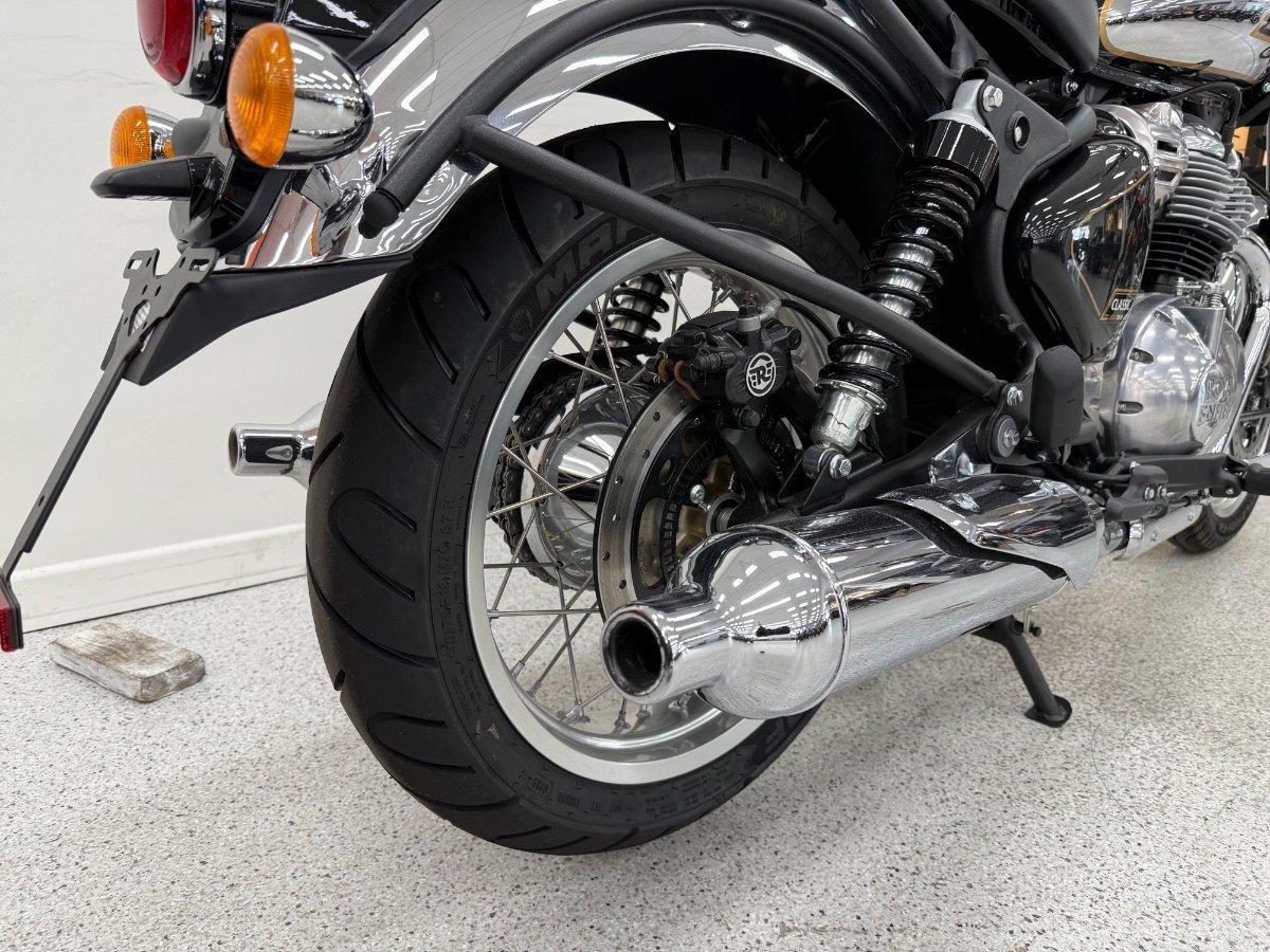 2025 ROYAL ENFIELD CLASSIC 650 ROAD