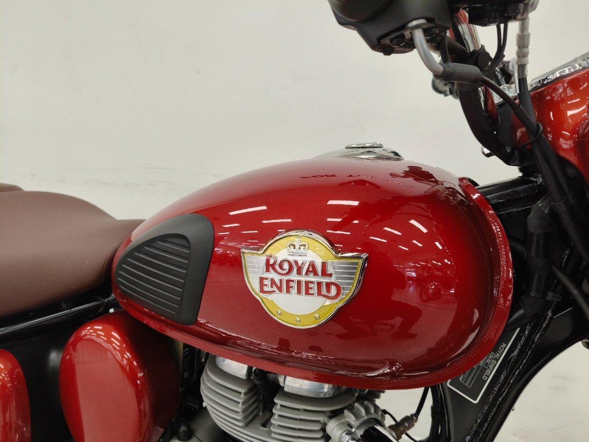 2026 ROYAL ENFIELD CLASSIC 350 HERITAGE ROAD