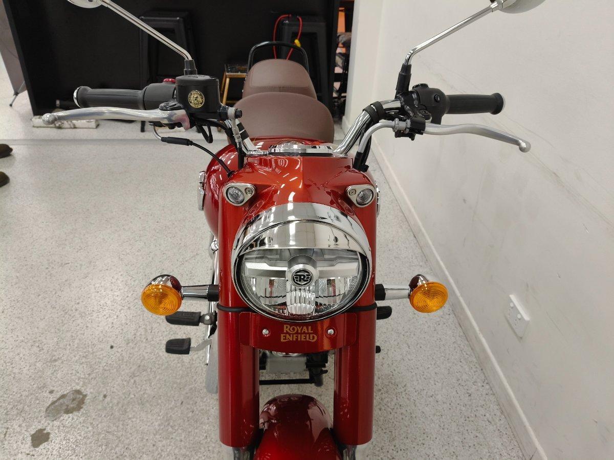 2026 ROYAL ENFIELD CLASSIC 350 HERITAGE ROAD