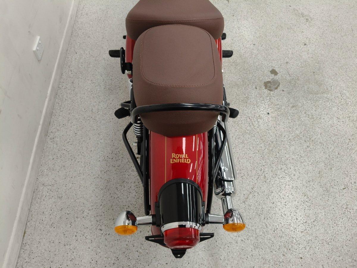 2026 ROYAL ENFIELD CLASSIC 350 HERITAGE ROAD