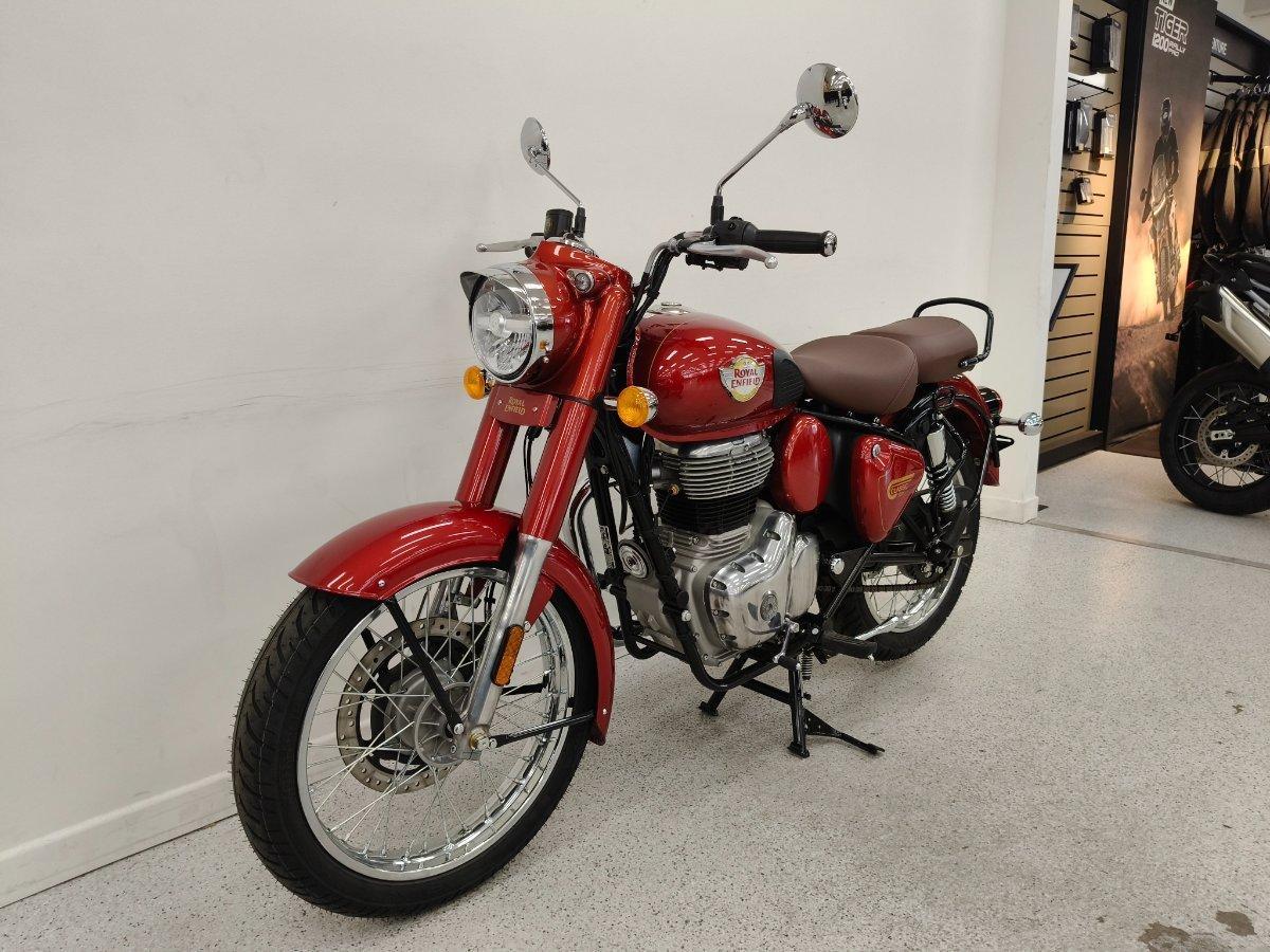2026 ROYAL ENFIELD CLASSIC 350 HERITAGE ROAD