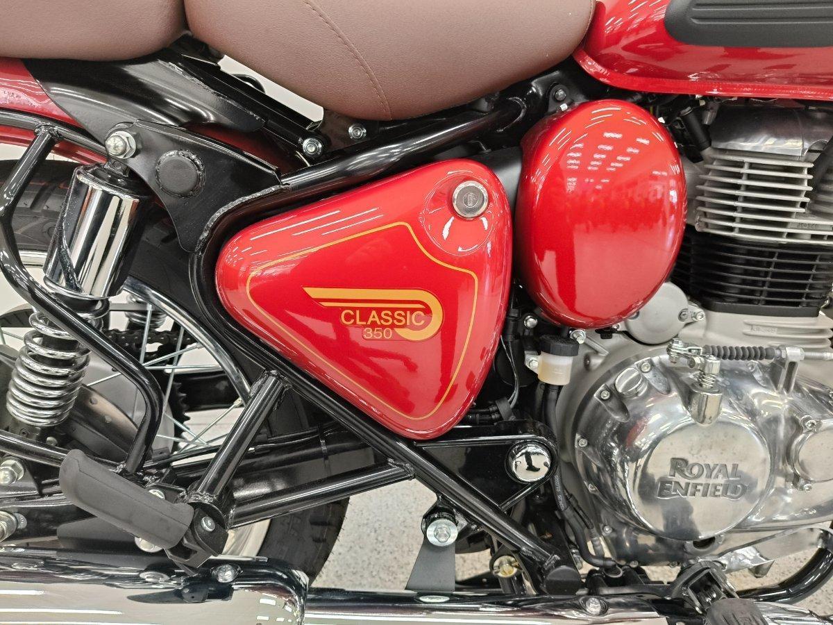 2026 ROYAL ENFIELD CLASSIC 350 HERITAGE ROAD