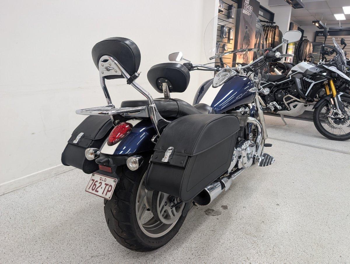 2011 TRIUMPH THUNDERBIRD CRUISER