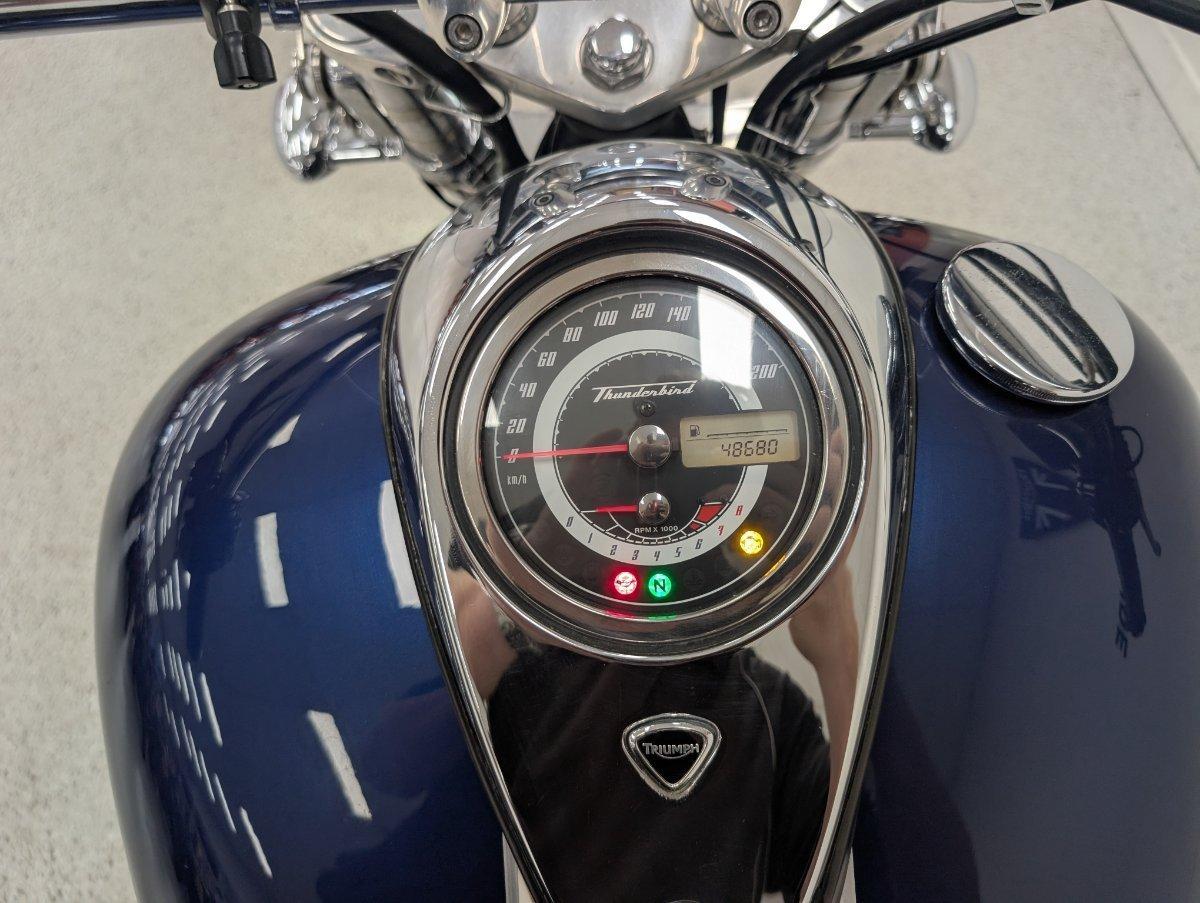 2011 TRIUMPH THUNDERBIRD CRUISER