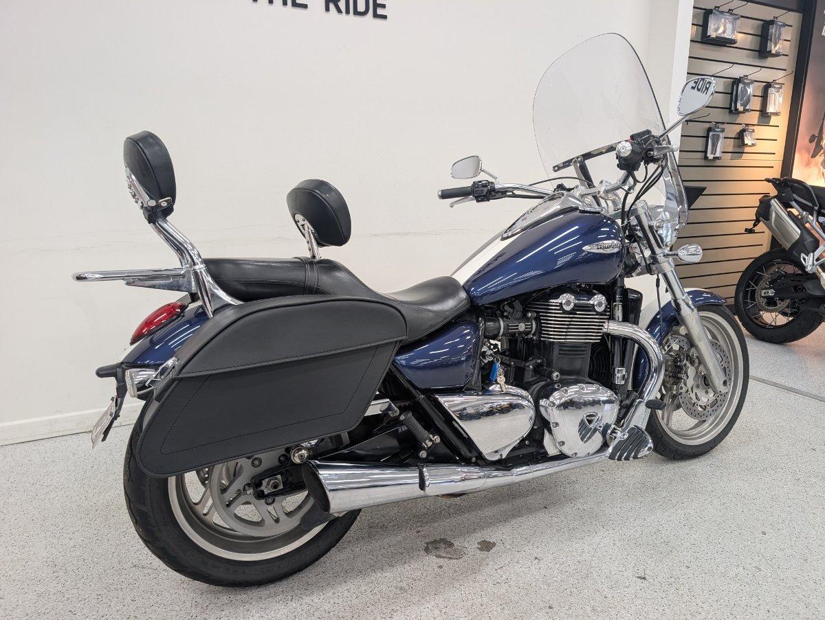 2011 TRIUMPH THUNDERBIRD CRUISER