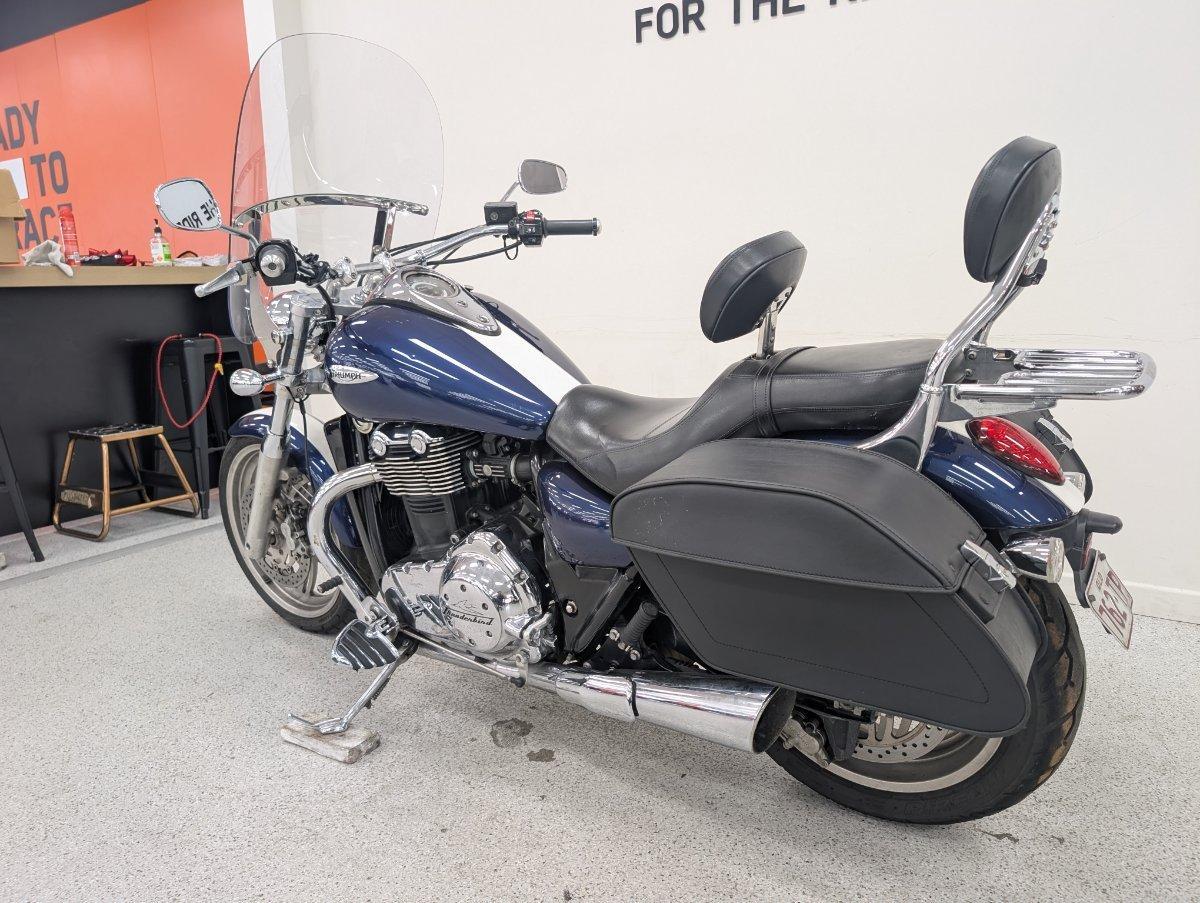 2011 TRIUMPH THUNDERBIRD CRUISER