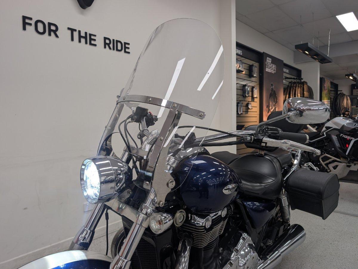 2011 TRIUMPH THUNDERBIRD CRUISER