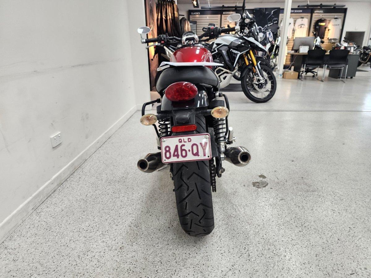2017 TRIUMPH STREET TWIN ROAD