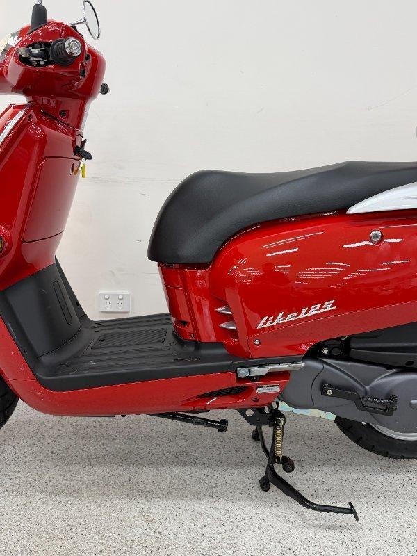 2024 KYMCO LIKE 125 SCOOTER