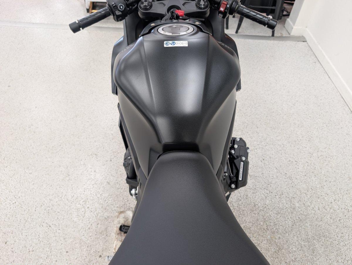 2026 HONDA CBR650R E-CLUTCH SPORTS