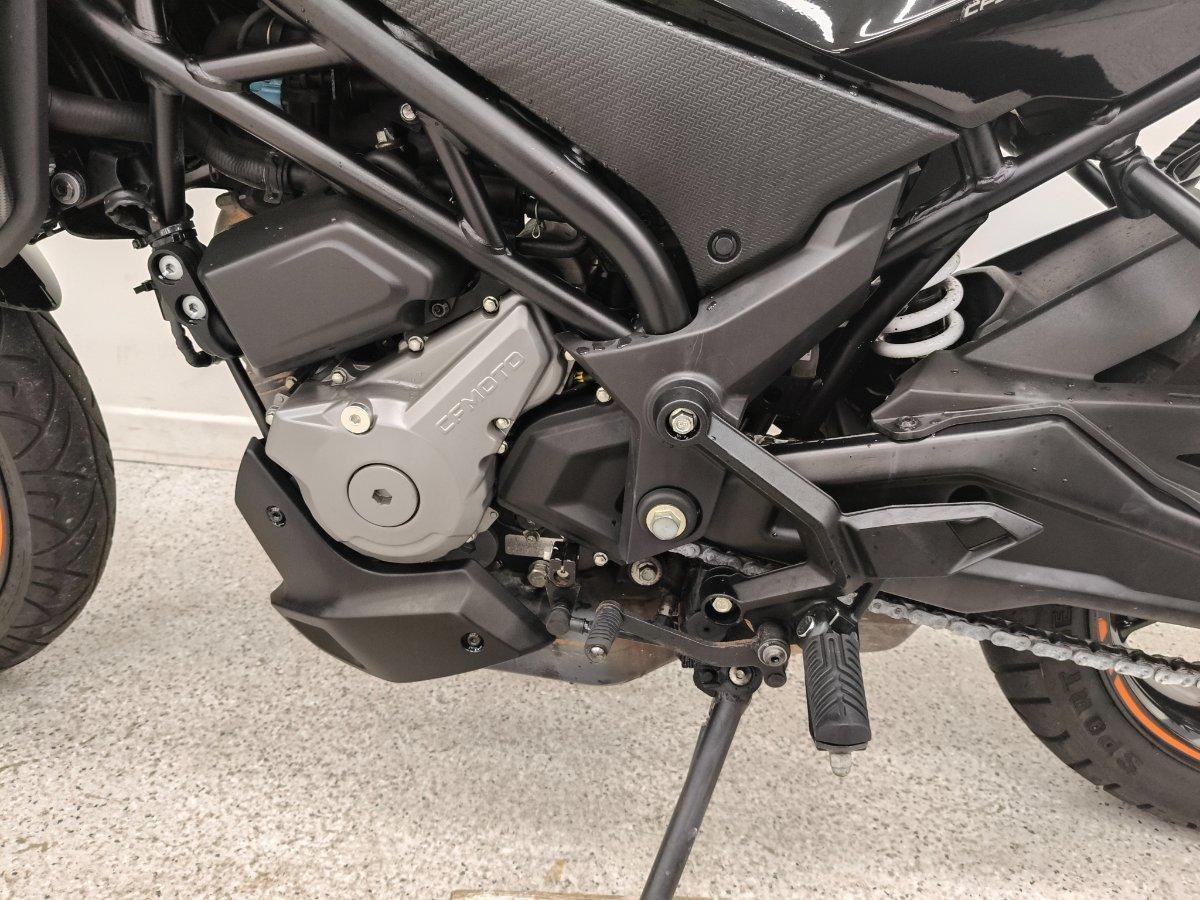 2022 CF MOTO 300 NK ABS ROAD
