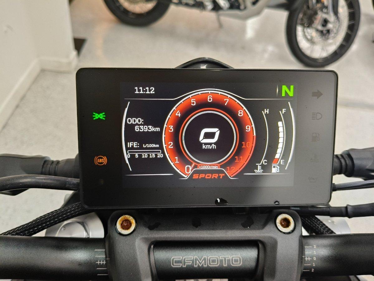 2022 CF MOTO 300 NK ABS ROAD