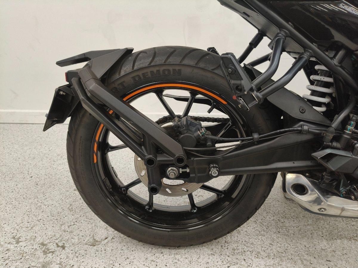 2022 CF MOTO 300 NK ABS ROAD
