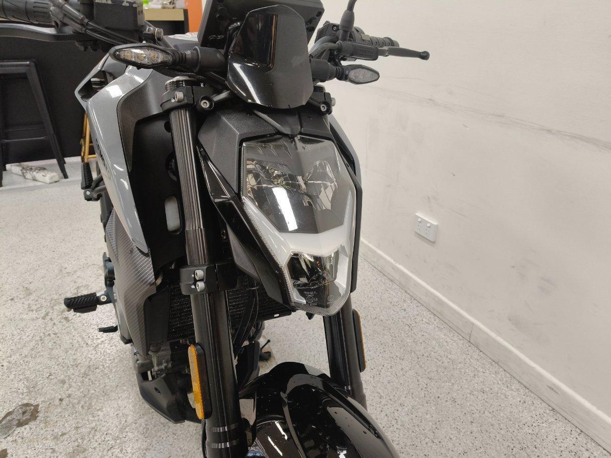 2022 CF MOTO 300 NK ABS ROAD