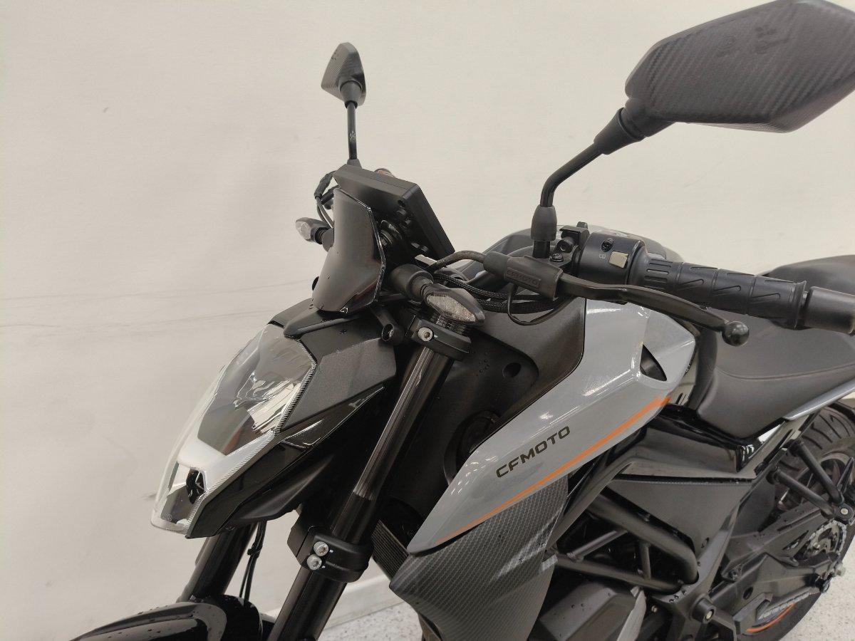 2022 CF MOTO 300 NK ABS ROAD
