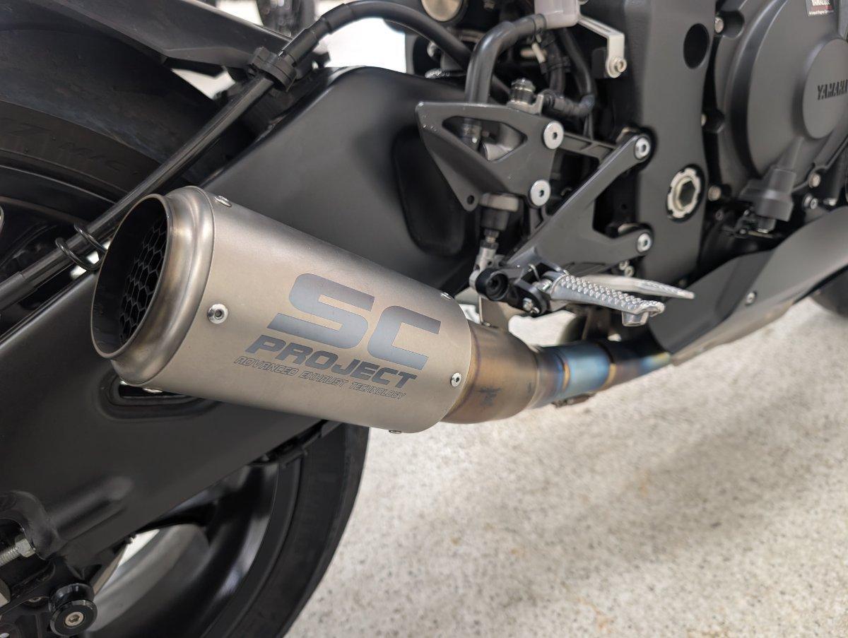 2025 YAMAHA YZF-R1 SPORTS