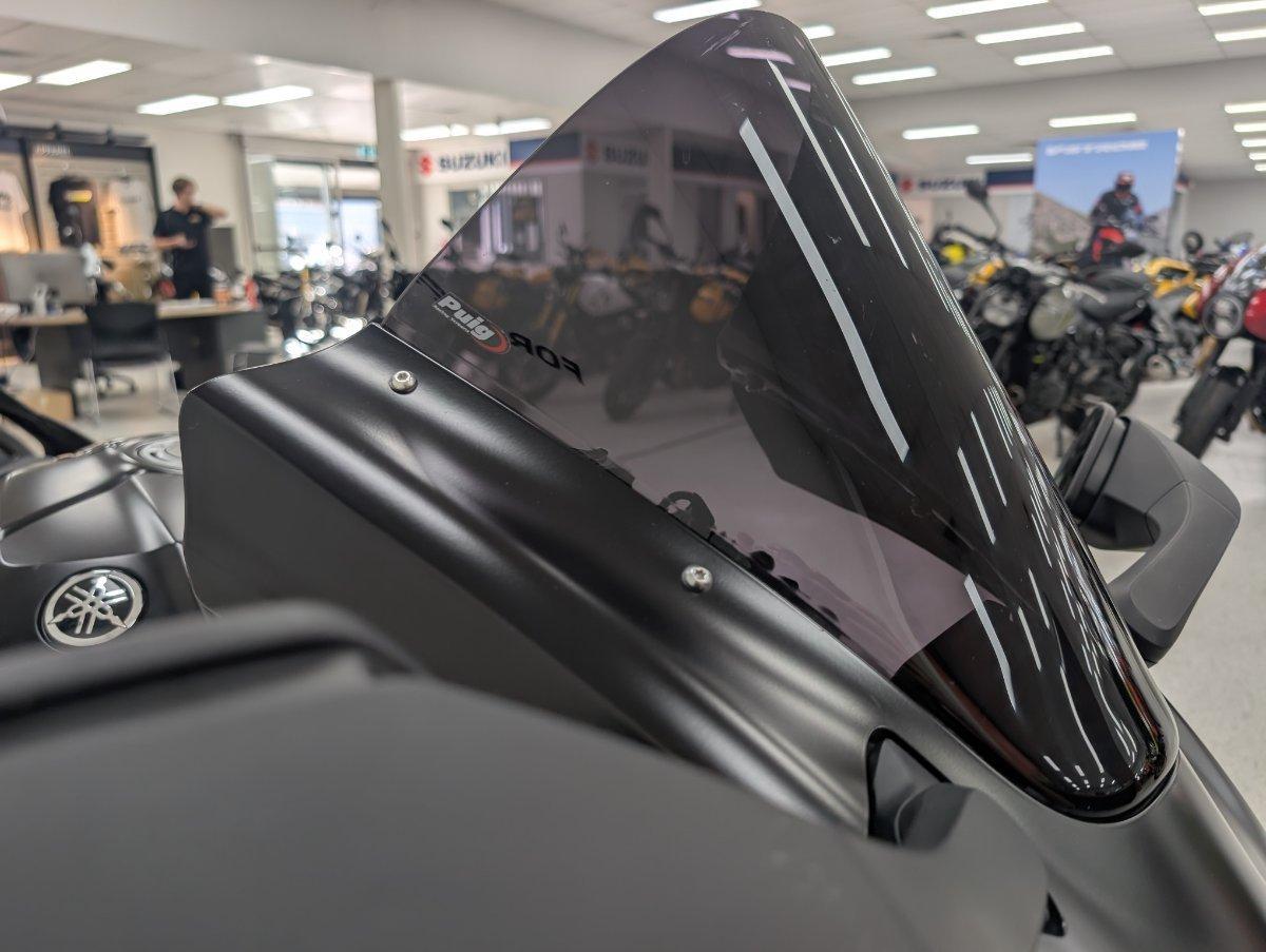 2025 YAMAHA YZF-R1 SPORTS