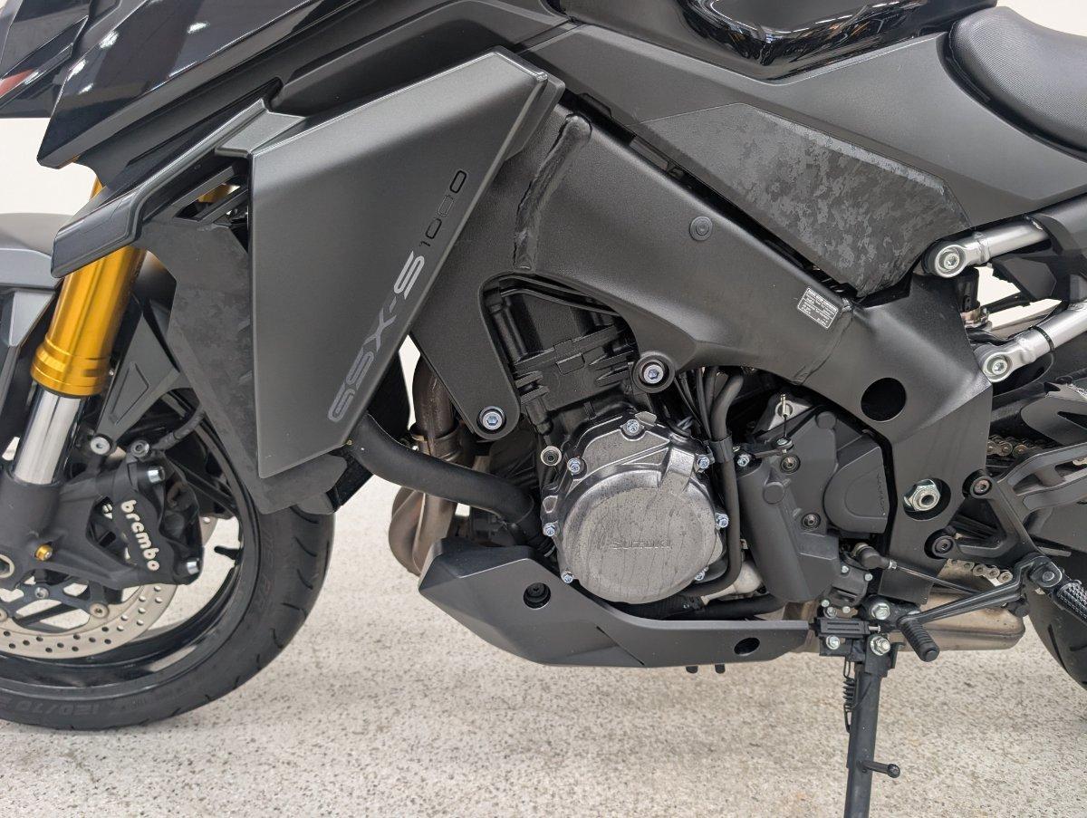 2023 SUZUKI GSX-S1000 ROAD