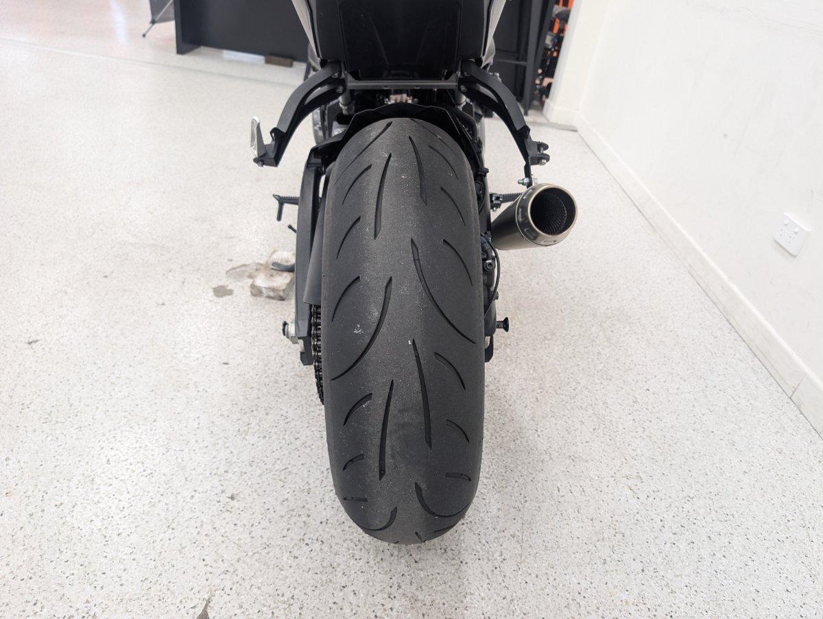 2023 SUZUKI GSX-S1000 ROAD