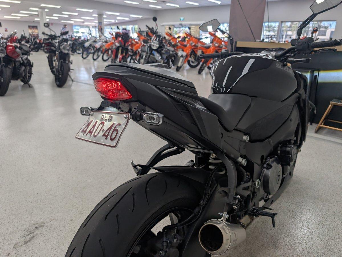 2023 SUZUKI GSX-S1000 ROAD
