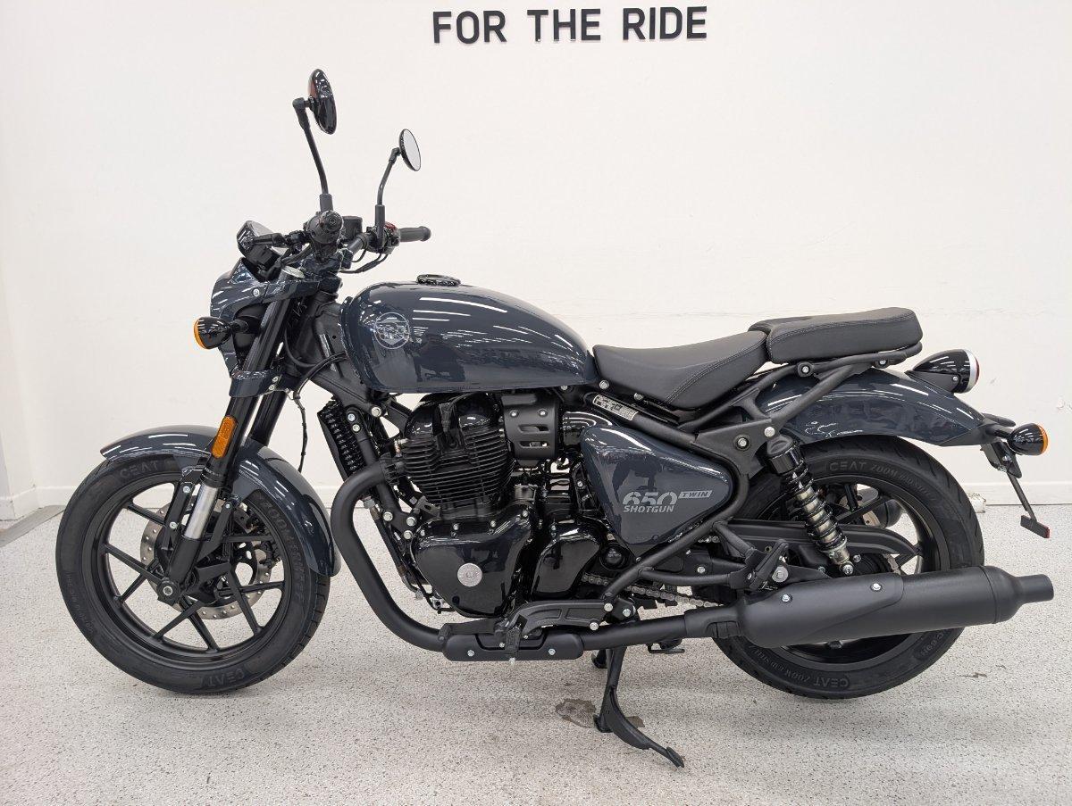 2025 ROYAL ENFIELD SHOTGUN 650 ROAD