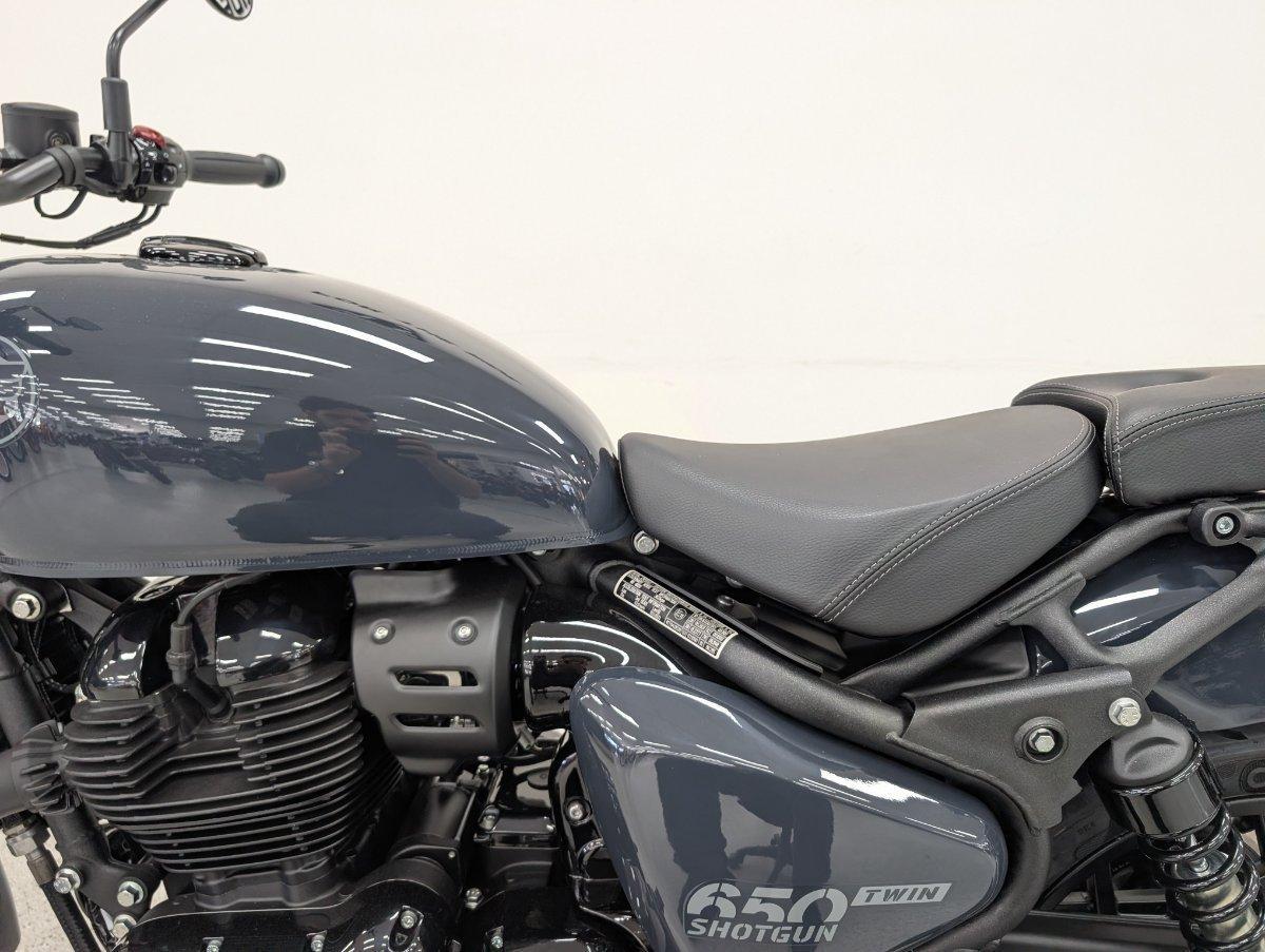 2025 ROYAL ENFIELD SHOTGUN 650 ROAD
