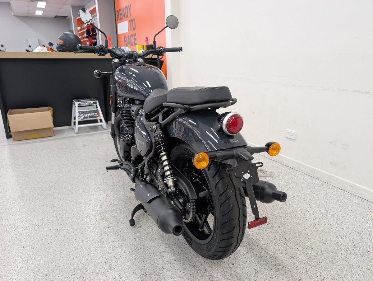 2025 ROYAL ENFIELD SHOTGUN 650 ROAD