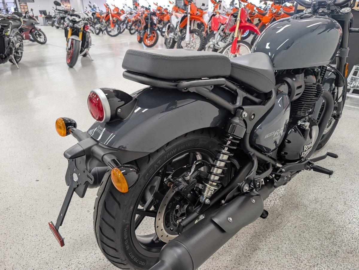 2025 ROYAL ENFIELD SHOTGUN 650 ROAD