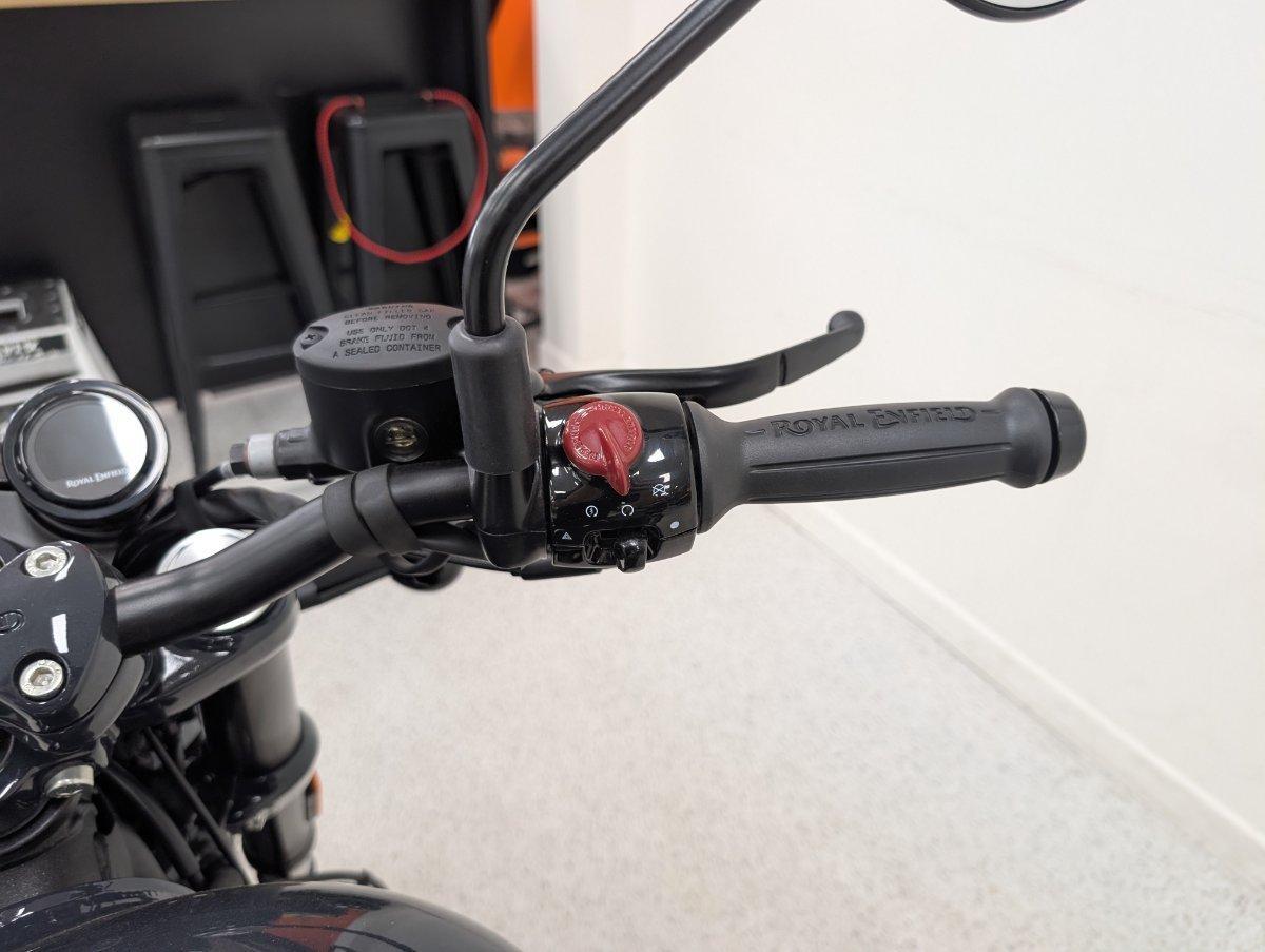 2025 ROYAL ENFIELD SHOTGUN 650 ROAD