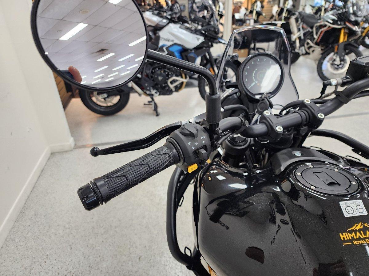 2026 ROYAL ENFIELD HIMALAYAN 450 ROAD