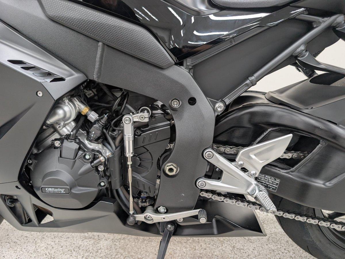 2024 HONDA CBR1000RR-R SP (FIREBLADE) ABS ROAD