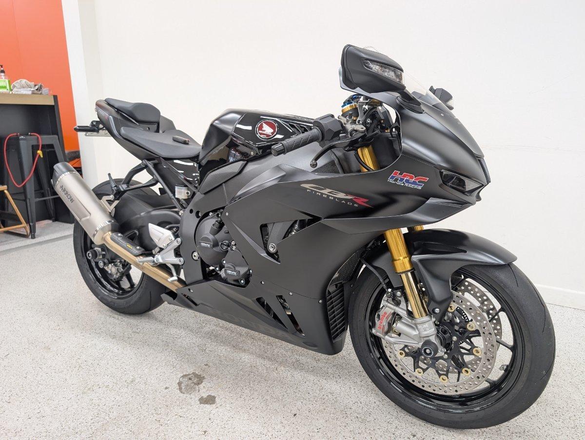 2024 HONDA CBR1000RR-R SP (FIREBLADE) ABS ROAD