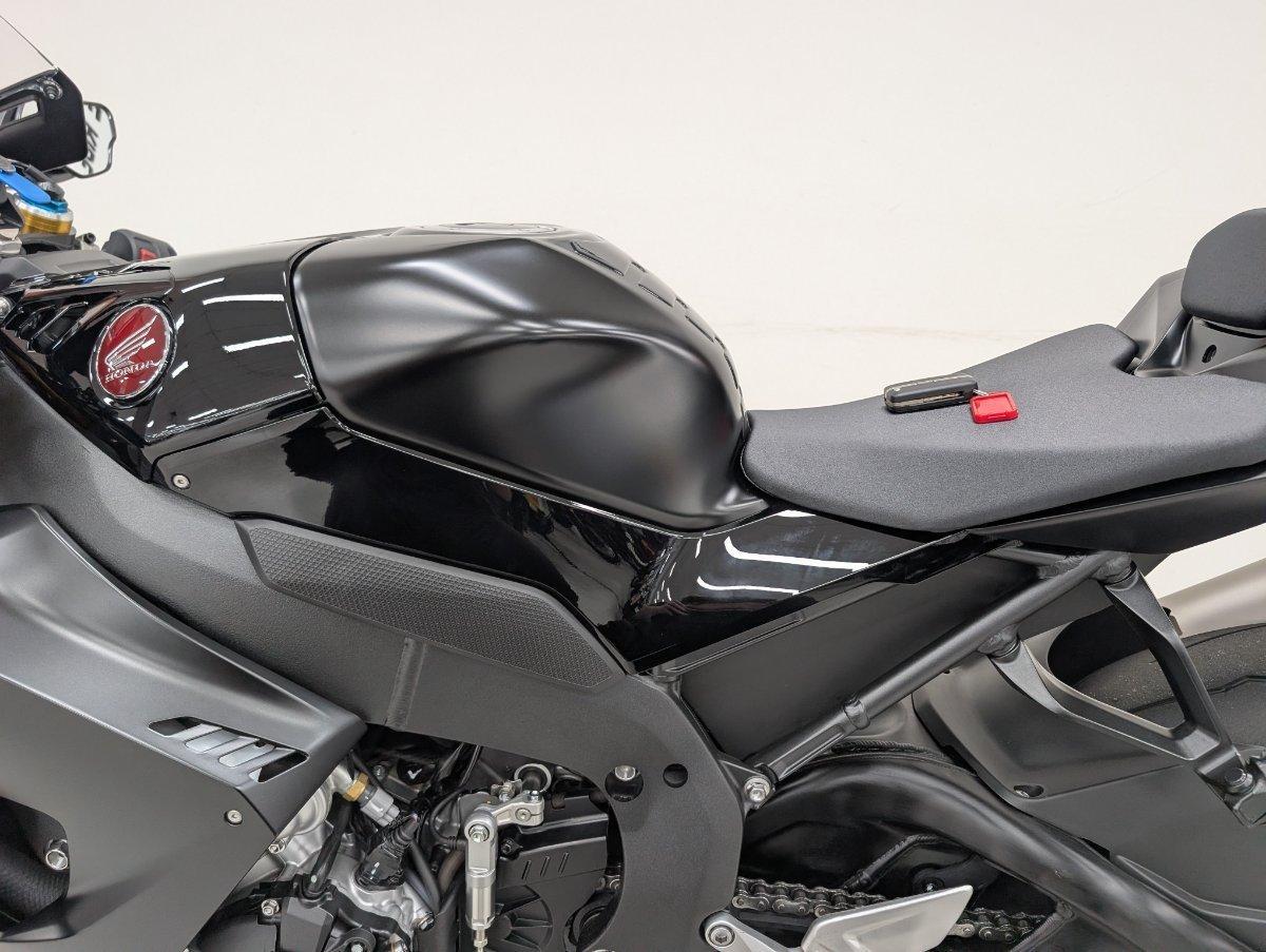2024 HONDA CBR1000RR-R SP (FIREBLADE) ABS ROAD