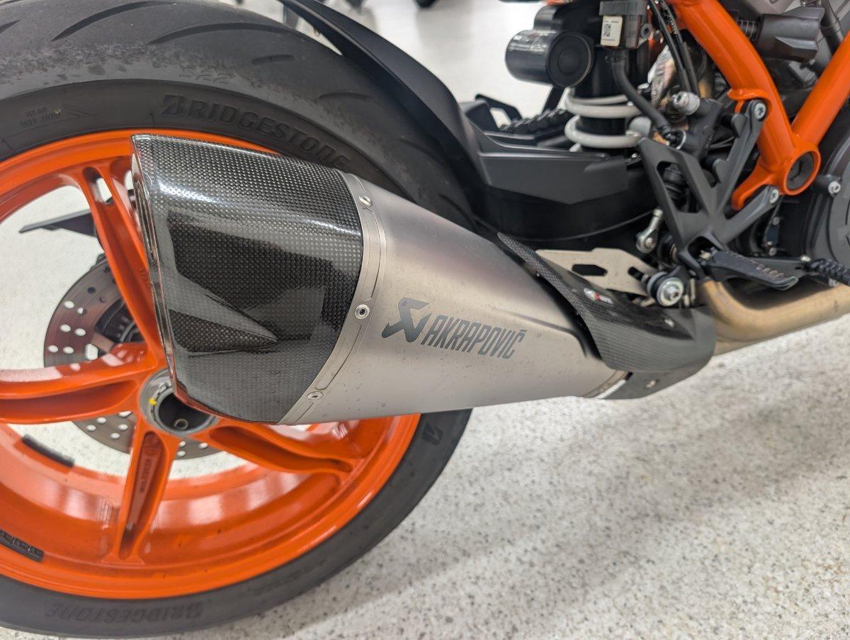 2023 KTM 1290 SUPER DUKE R SPORTS