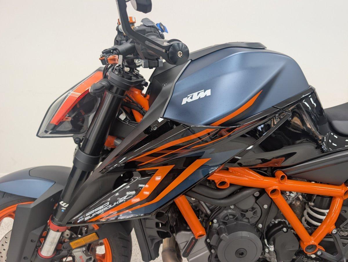 2023 KTM 1290 SUPER DUKE R SPORTS