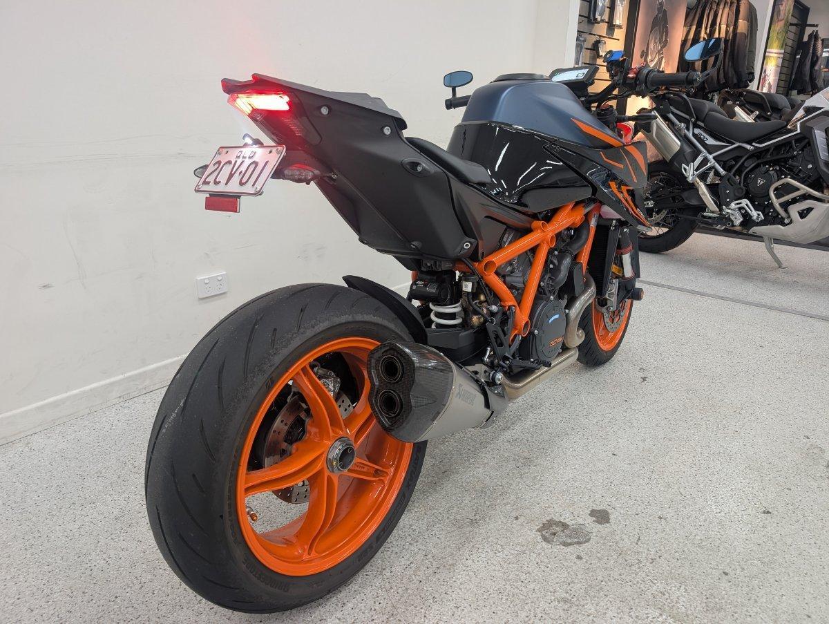 2023 KTM 1290 SUPER DUKE R SPORTS