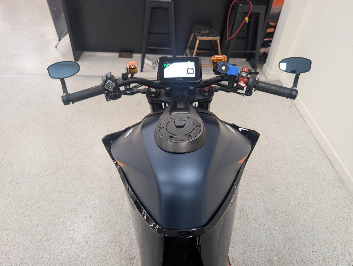 2023 KTM 1290 SUPER DUKE R SPORTS
