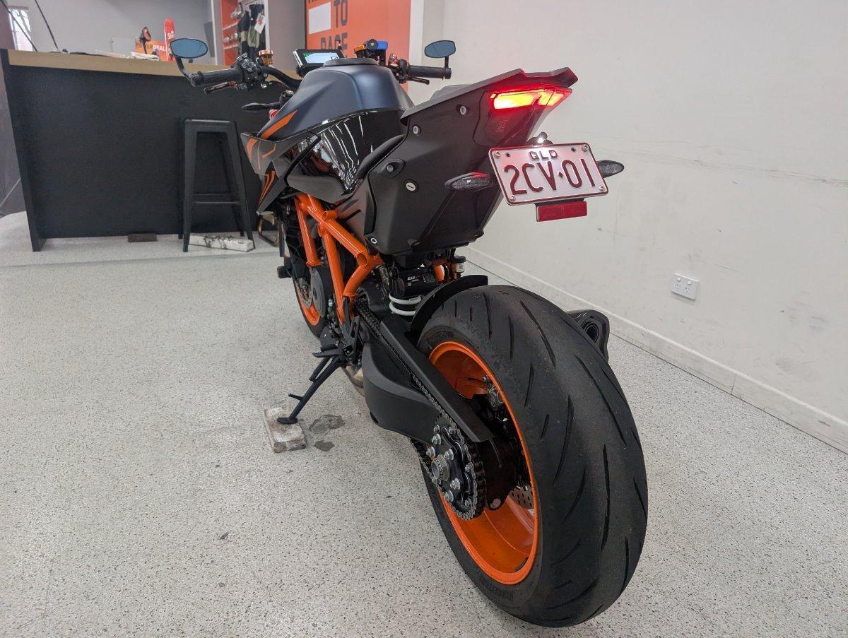2023 KTM 1290 SUPER DUKE R SPORTS