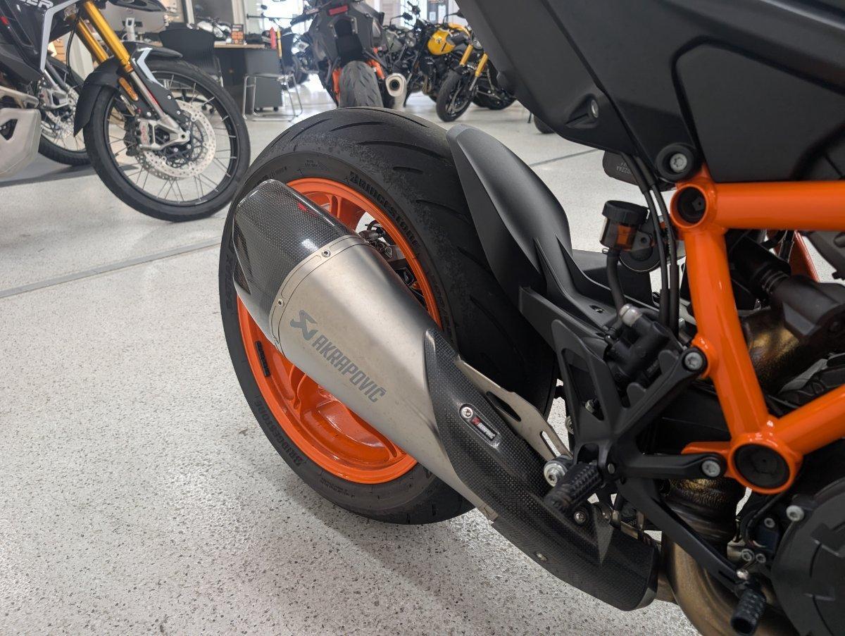 2023 KTM 1290 SUPER DUKE R SPORTS