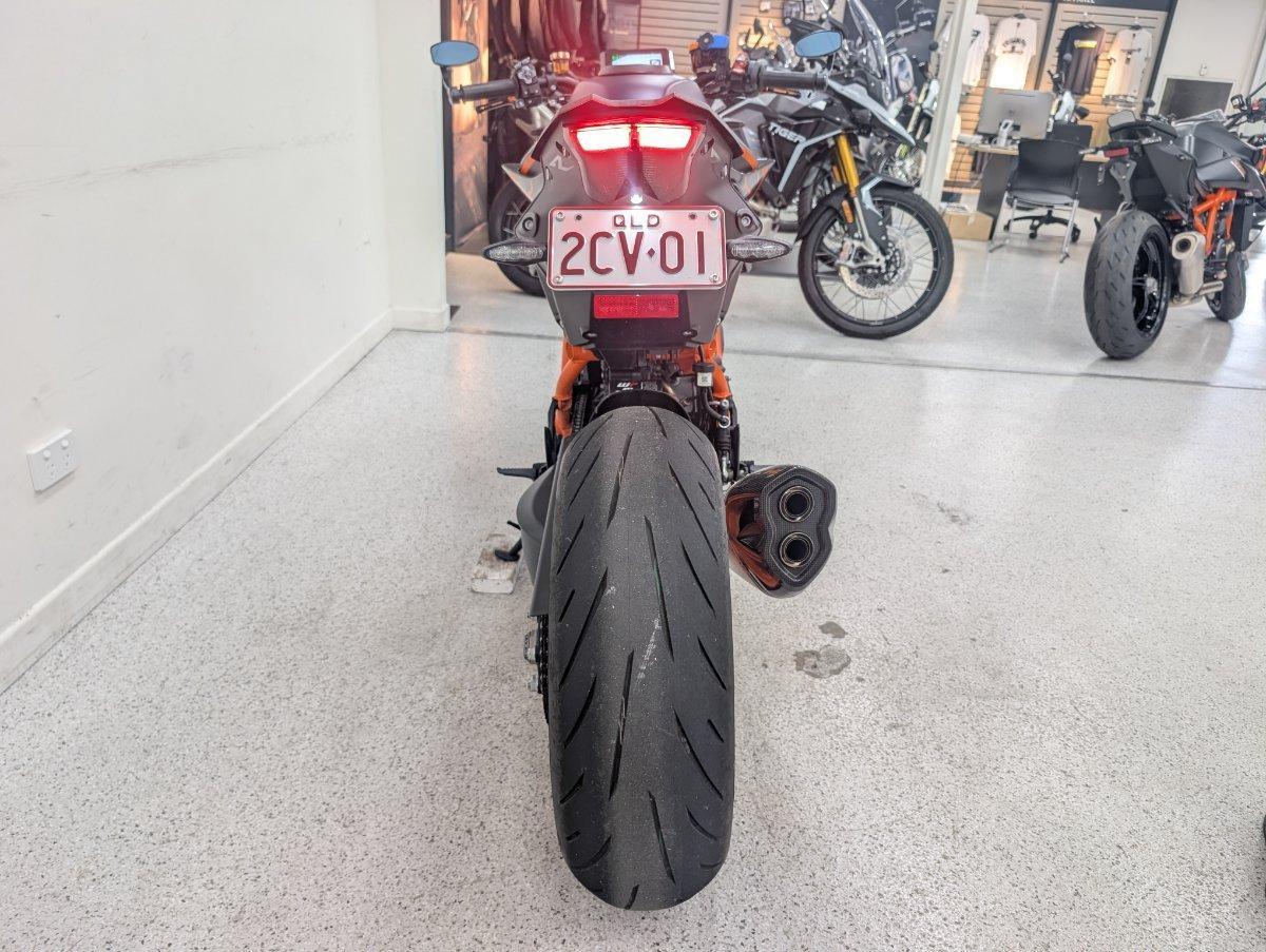 2023 KTM 1290 SUPER DUKE R SPORTS