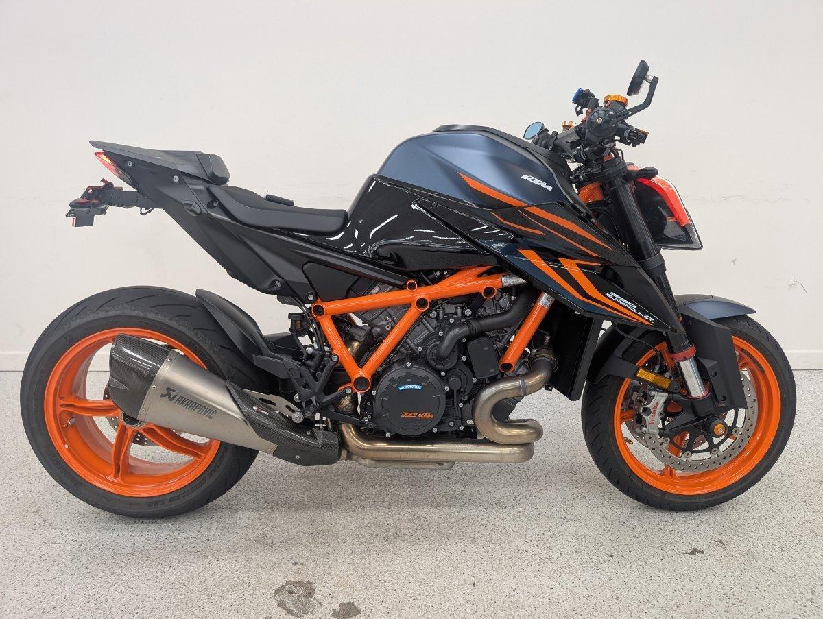 2023 KTM 1290 SUPER DUKE R SPORTS