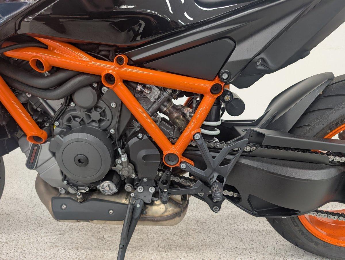 2023 KTM 1290 SUPER DUKE R SPORTS